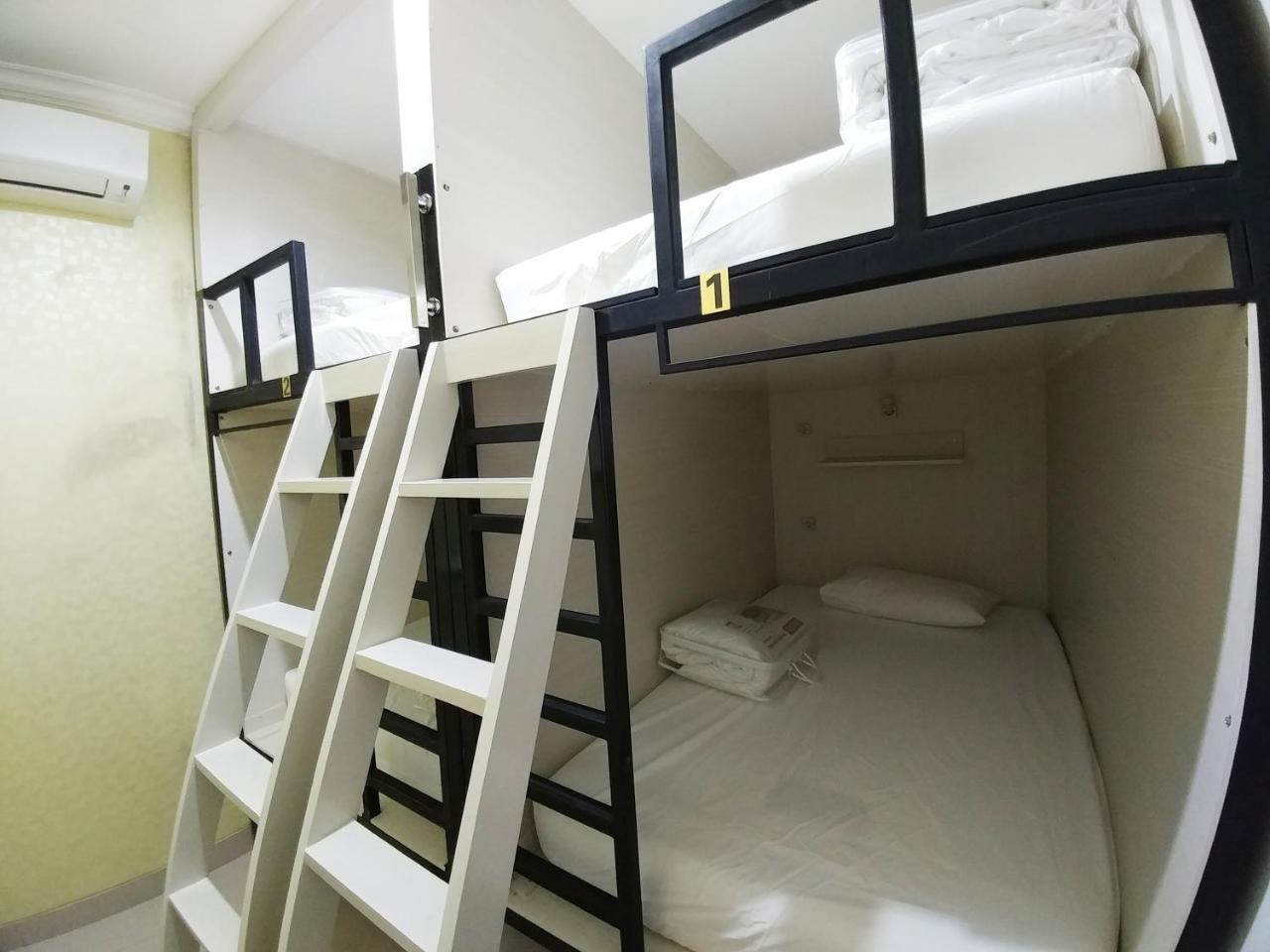 Homiestay Jakarta Kültér fotó