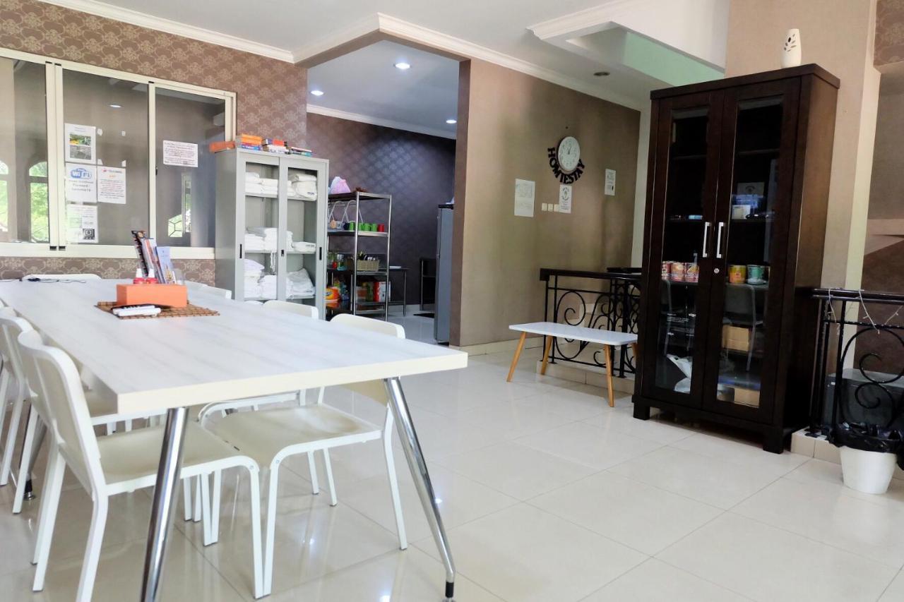 Homiestay Jakarta Kültér fotó
