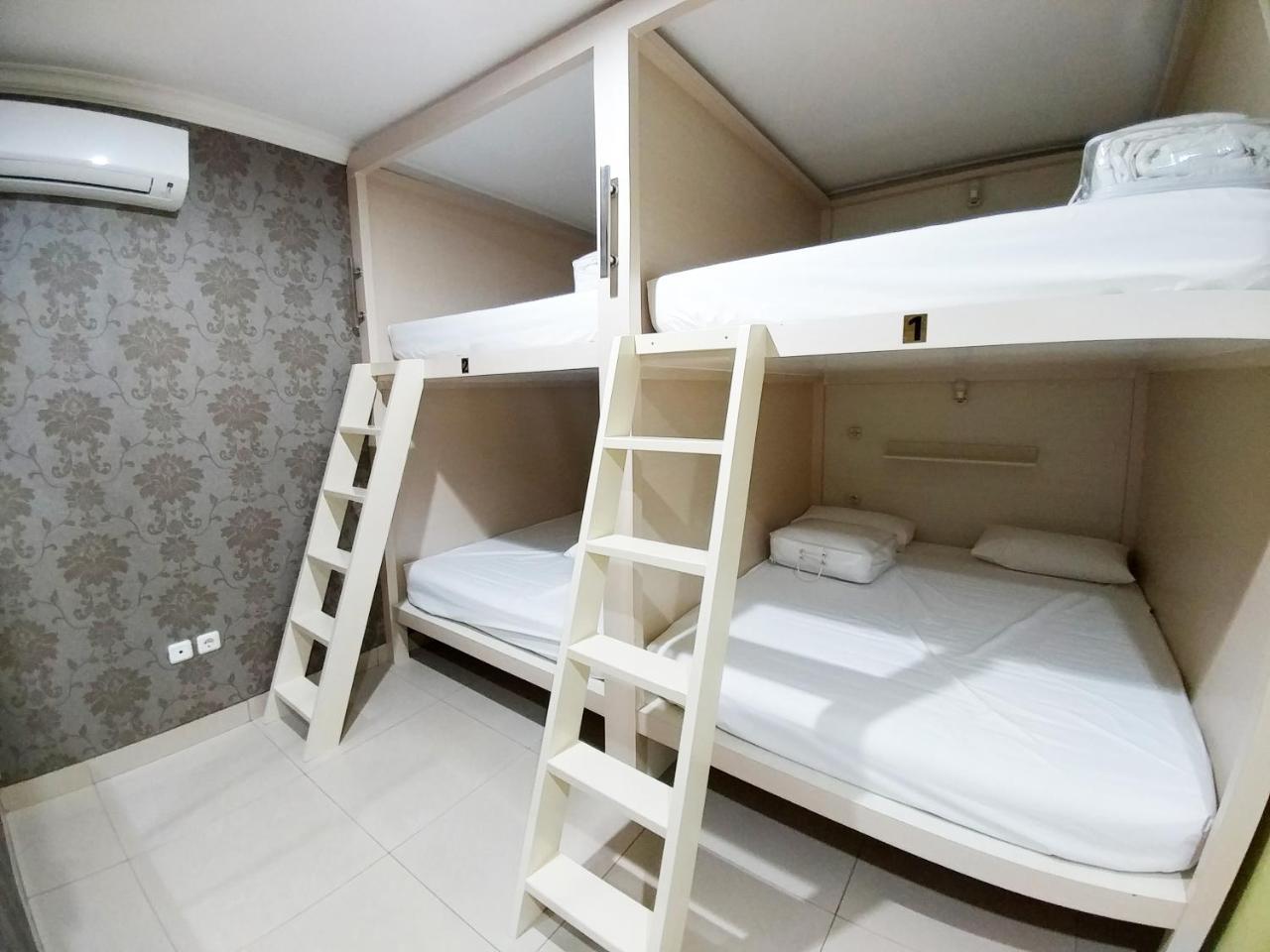 Homiestay Jakarta Kültér fotó