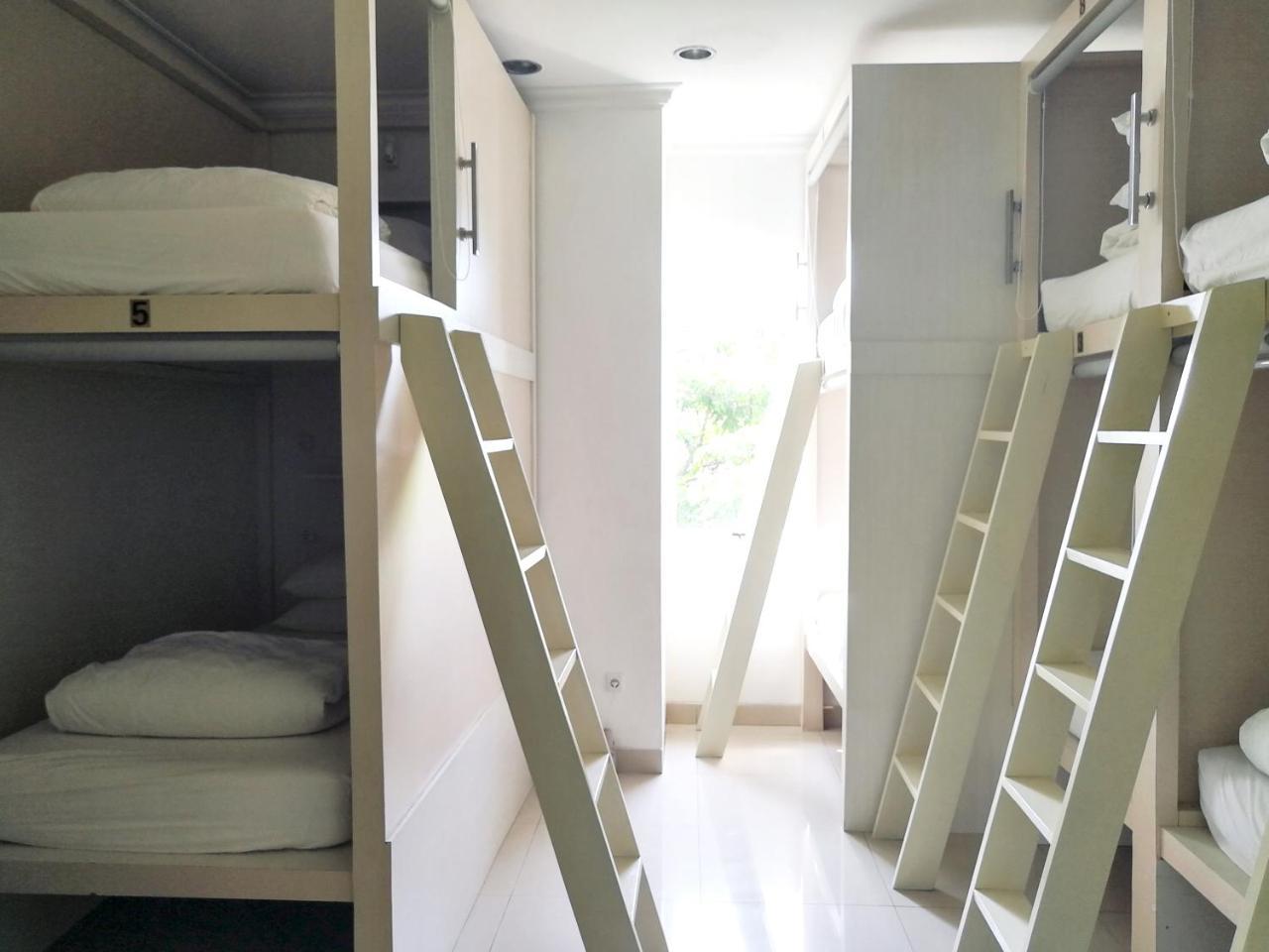 Homiestay Jakarta Kültér fotó