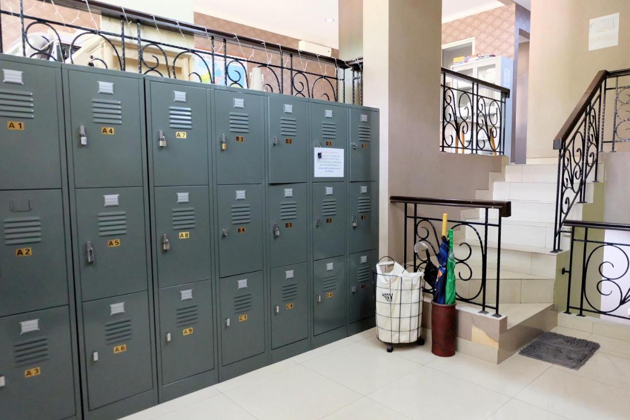 Homiestay Jakarta Kültér fotó