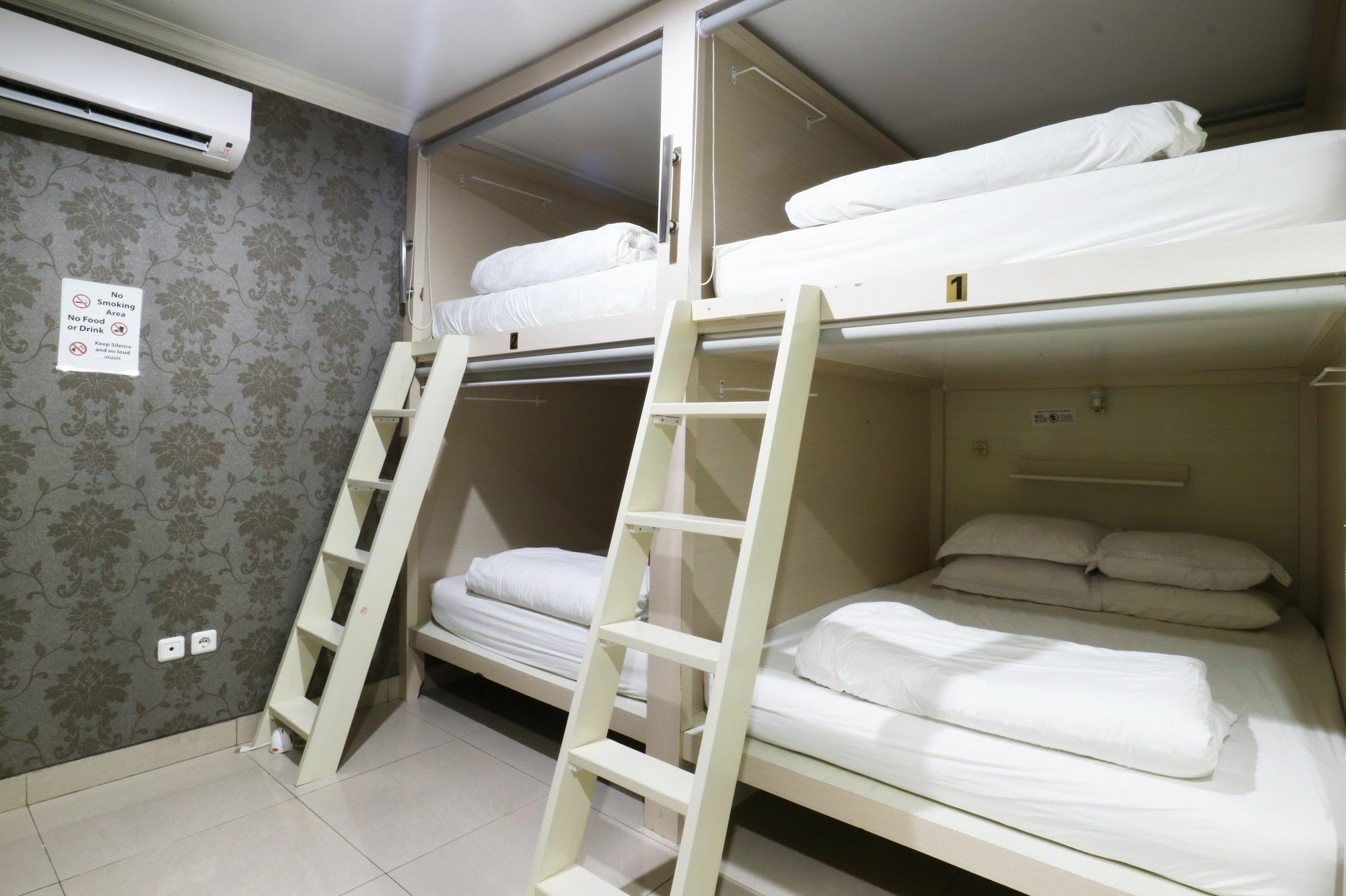 Homiestay Jakarta Kültér fotó